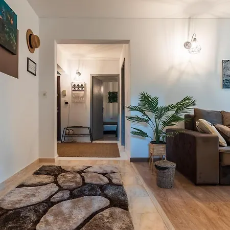 Apartamento Jungle 15 Min Walk To Beach & Downtown